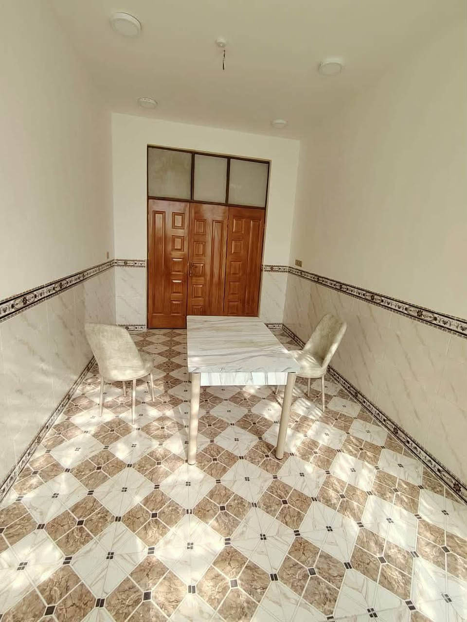 🏠 / للبيع البيت مساحه 100م طابو زراعي سند 25
              
                   واجهه 5والنزل 20(تسليم مباشر)

🧱 بناء حديث  (تسليم مباشر ) سعر مناسب

الطابق الاول/ مطبخ . أستقبال . هول . غرفتين . مجمع صحيات .  (عرض الشارع8)

🌏 الموقع / شارع 80 شارع الحسينيه خلف لحوم سفينه النجاة
 للأستفسار أكثر مراجعة مكتب 
شركة المدار للاستثمار والمقاولات العامة للمقاولات العامه والتصاميم الهندسية شارع 80.. قرب اسماك الشجيري مقابل أستدارة   
 ***********متوفر واتساب
***********
