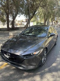 Mazda3 🇯🇵 2.5بدون تيربو AWD فتحة مقاعد جلد+تدفئة صبغ جاملغ امامي فقط ه...