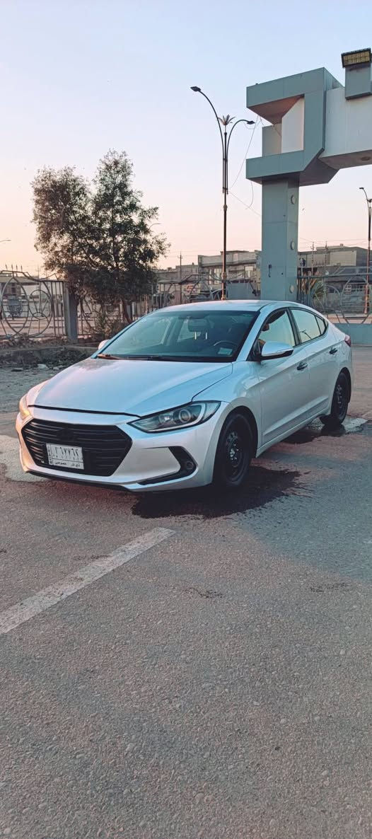 الانتره وارد كندي مديل 2017كفاله سعر 115قفل
مكينه كير حداديه وتبريد كفاله مكفوله ضربه وتبديل وصبغ
رقم ذي قار دولي حجم المحرك 2000دوش 
عنوان بصره ***********
***********
