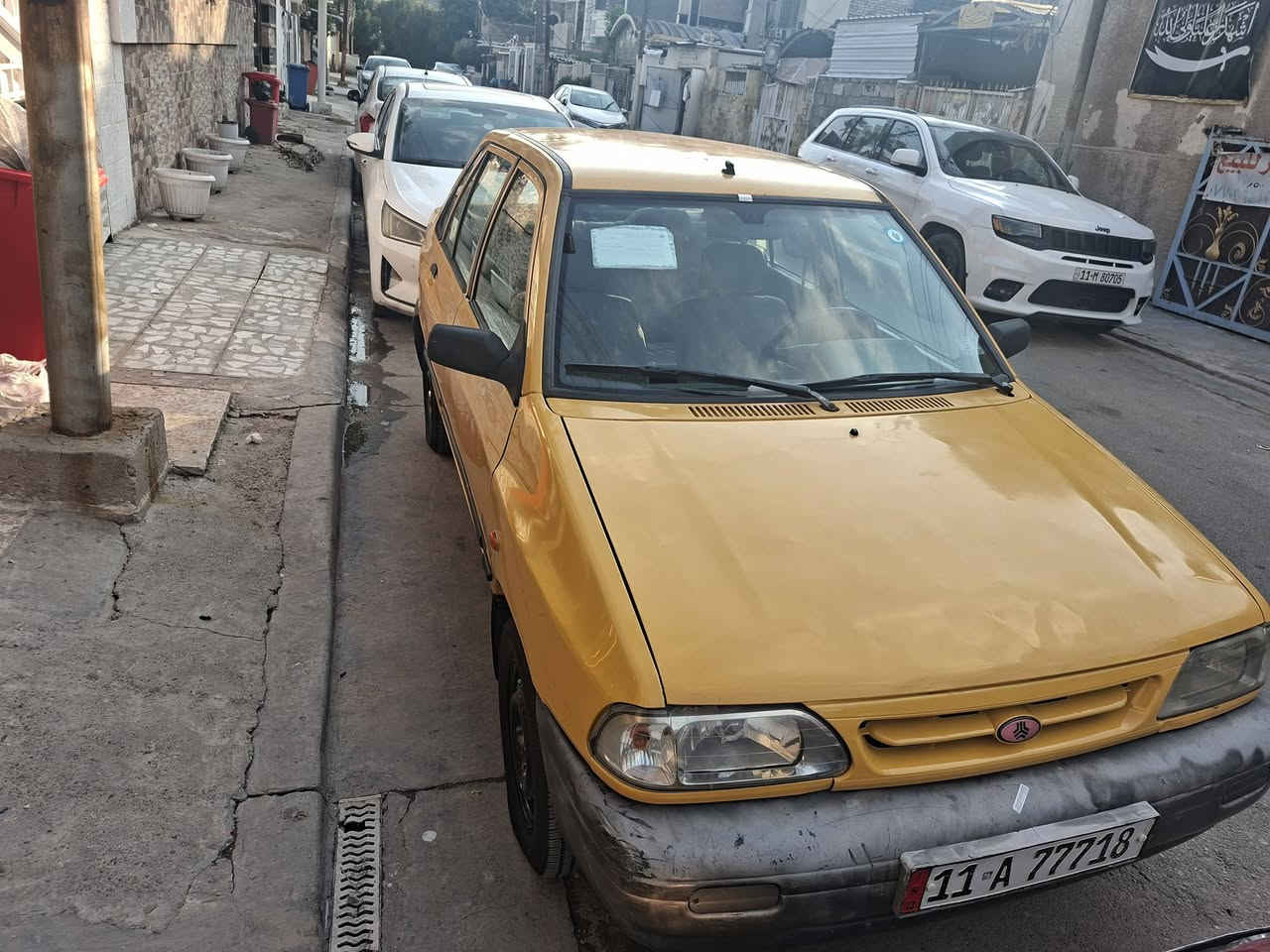 السلام عليكم سايبا للبيع موديل ١١
بدون صبغ فقط اهلالات العمرة
السيارة خير من الله 
الشواصي مكفولة 
السيارة بسمي ومصفرة
صدر جديد 
داخلها جديد
مكينة وكير جديد

السعر ٣٢ وبيها مجال
***********
