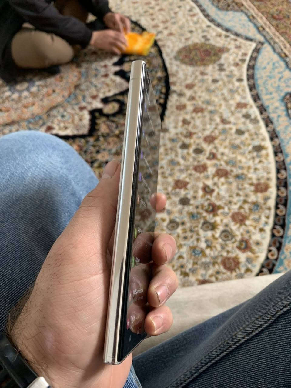 Samsung s23ultra 512 GB
دووسیم شاشەی ئەپەڵە بچوکەی هەیە وجامیشی درزی هەیە  ەڵمە بەشەرتی ئەوەی هەرچی موشکیلەبێ نەیبێت 
ڕام 12 پاتری 5000 
کامێرای 100x
کامێرای 200مێگا پێکسڵ 
بۆ پۆبجی 120fp
کامیرای 200 مێگا پیکسڵ 
8k ڤیدۆ 
شاشەی 120 هێرتز 
500هەزار مەجالێکی برایانەی هەیە 
گەیاندن هەیە رانية, السليمانية


**إذا كنت صاحب هذا الإعلان وتريد حذفه لأي سبب، رجاءا أرسل رسالة إلى الدعم الفني**