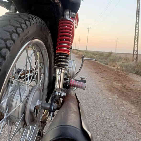 دراجه للبيع شاصي 20 وتعمير 24 سعر 750 وبيه مجال مكاني كوت  ***********
