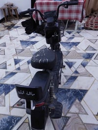 دراجه شحن حجم ١٤ للبيع بيه مشكله بسيطه هي البطاريات ضعيفه السعر 250 وب...