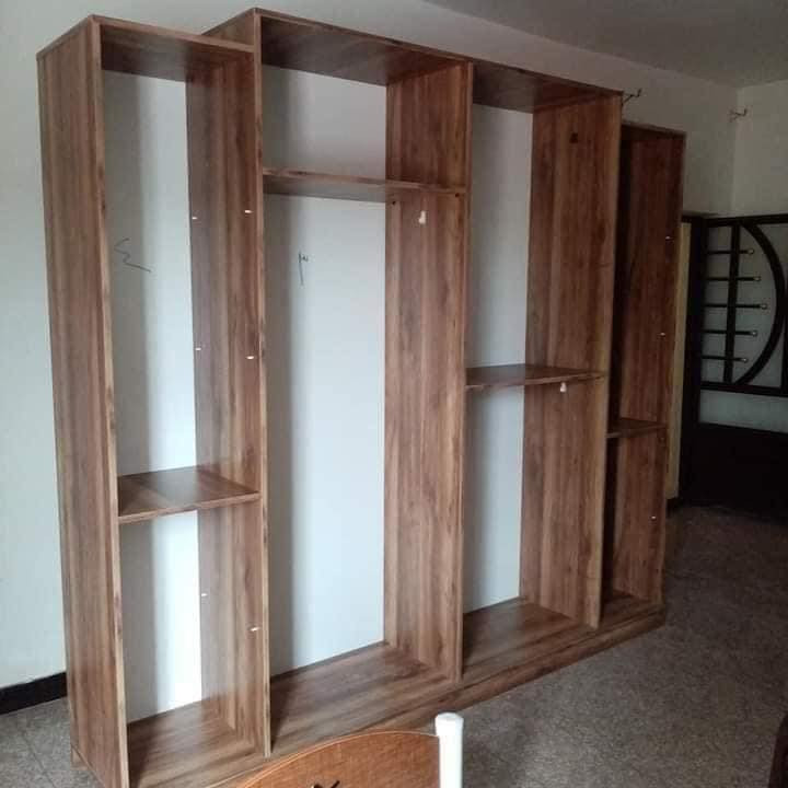 السلام عليكم 
***********
*********** 
ويا #شركه_الزهراء💚كلشي سهل باذن الله 💚 من نقل الاثاث العام 🌺🚛والتحويلات من بيت💚🏡 الى بيت اخر 🌹🏘️ توجدو سياره كيا (بنگو) وكادر كامل من العمال الموهوبين في حمل الاثاث🦸🥷 والتحمل بما يرضي الله 
يوجد نجار يفتح ويشد الغرف عراقيه🇮🇶-تركيه🇹🇷-ماليزيه ‏‪0
يوجد متخصص بفتح وشد السبالت  ⛄❄️ 
ما عليك غير انه تتصل وتدلل خلال دقائق تجيك قائمه العمل والاسعار وانت تختار الي يعجبك... 
وعند الاتفاق عليك الجلوس واحنا في خدمتك 🧿🕴️..وكل شي حسب الاتفاق..
***********
***********
