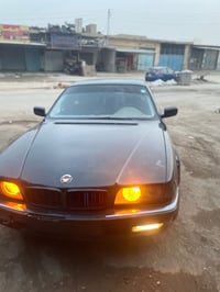 بي ام 740i • مكفوله من الحادث • مكينه وكير جديدين