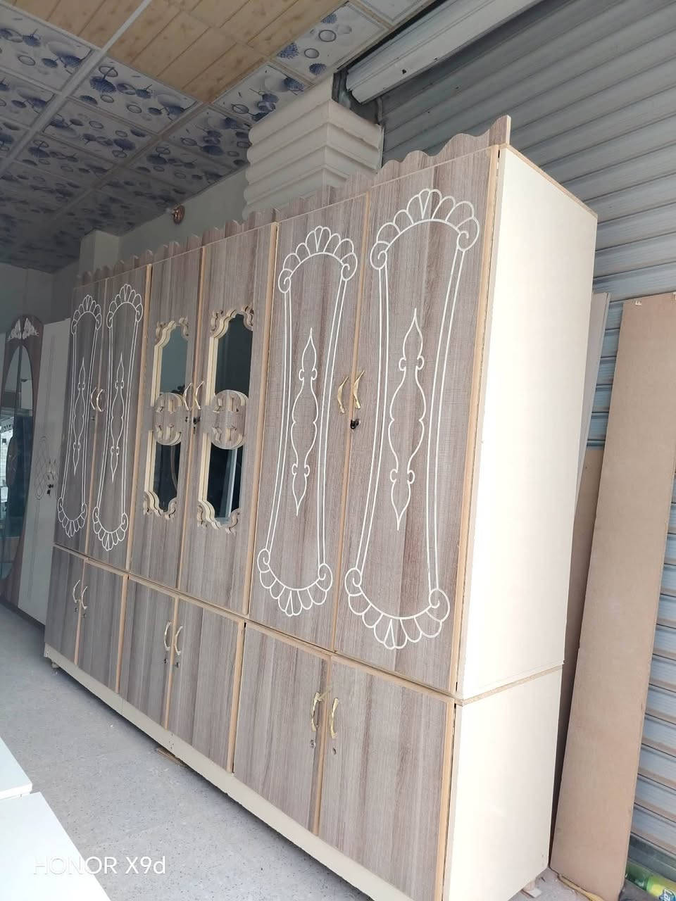 غرف تركي 5قطع و6قطع اخت الجديد للبيع سعر الوحد 475بي مجال
عنوان جلولاء اكو توصيل بكروه


**إذا كنت صاحب هذا الإعلان وتريد حذفه لأي سبب، رجاءا أرسل رسالة إلى الدعم الفني**