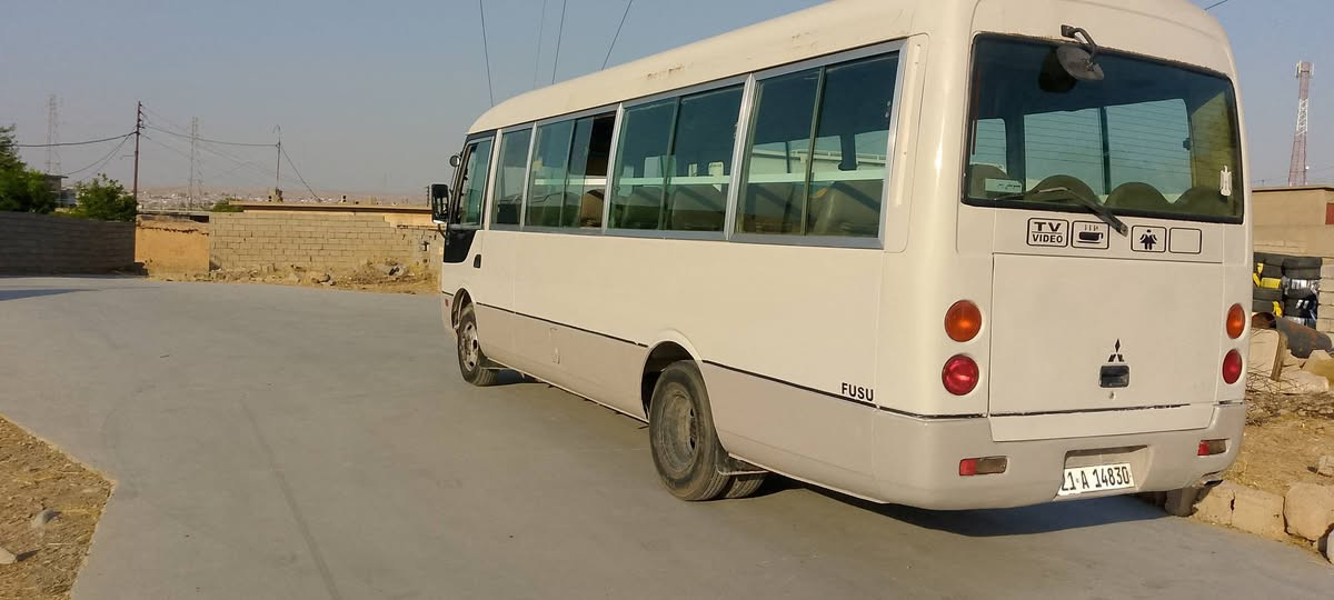 السلام عليكم كوستر روزا للبيع 2007 سياره تبريد جاهز رقم سليمانيه مكفول كير محرك اكسل السعر 165 ورقه رقم الموبيل ***********
