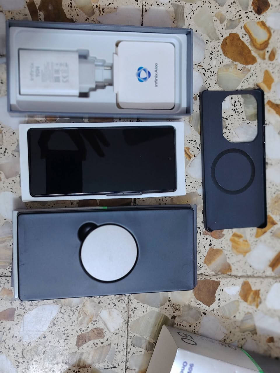 السلام عليكم انفنكس نوت 50 برو للبيع السعر 240 الجهاز نظافه 99٪ شحن 90 واط شحن سريع جدا وشحن عكسي غراضه كلها كامله تجي وتفحص وتشوف بعينك مكاني الدوره ابو دشير شارع الضغط للتواصل
*********** اتصال + واتس اب
