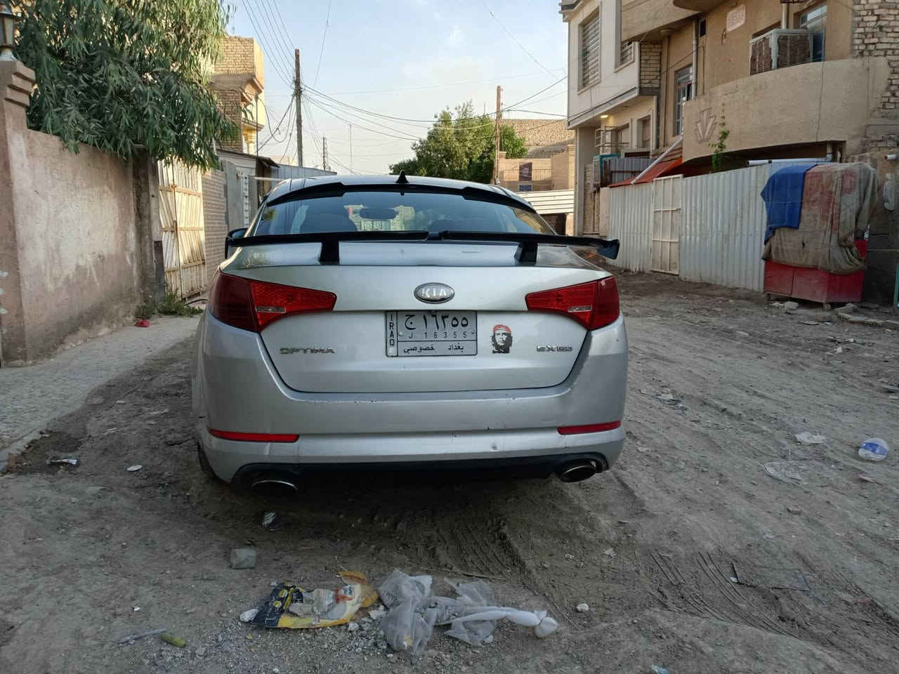 السلام عليكم اخوان سيارة اوبتيما 2013 محرك 2400 مامفتوح جديد كير جديد السيارة فول مواصفات يعني بانوراما سلايد روف بصمات ابواب ضربتها بلعراق بابين وبس صبغ وتعديل السعر 105 وبيها مجال حك الجية مكاني بغداد التاجي سبع البور ***********
