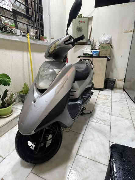 السلام عليكم للبيع بريز منشى { ياباني } الدراجه حلوه ونضيفه كهربايات كلها شغاله تايرات جدد الكفرات كلها ختم واحد شلعه ومعدل كلش حلوه نكره سلف بكل وكت جيب فيتر وتعال افحص السعر {600} وبيها مجال قليل ( بغداد الكريعات )***********
