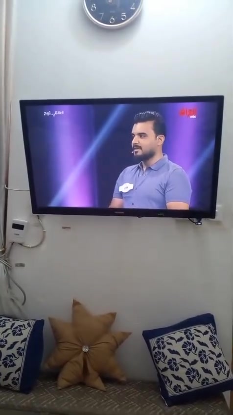 السلام عليكم بلازمات البيع  بلازمه الكبير  سعر٣٥٠ والحجم التلفزيون ٦٥ بلازمه الثاني حجم ٤٣ سعر٢٥٠ *********** المكان زعفرانية بشارع الكهرباء
