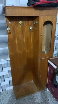 غرفة • ٥ قطع • ميز تواليت