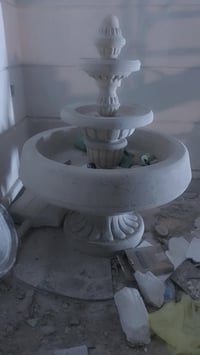 نافورة حجر طبيعي • طرمبة ماء • جبيل