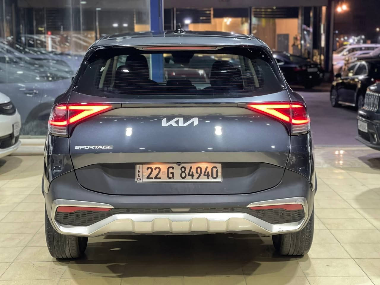 سلام عليكم 
كيا سبورتج 2023                                       
تحديد مسار 
 كار بلي رادارات  كامرا خلفيه
لايت زينون
اطفاء ذاتي 
شحن واير لس
تنبيهات عند فتح البيبان 
اوتو هولد
شاشه متصله شاشة كبيرة 
تحكمات ستيرن 
تبريد قطعتين
سايد بريك بصمة
رادارات جانبيه وامامية وخلفية
درايف مود
نظام Sport. Smart. Normal
سعر ب 173 بيه مجال بصيط حق الجيه 
حادثهه فقط شبر بالبنيد بار باقي كفاله عامه مكاني نجف رقمي ***********
