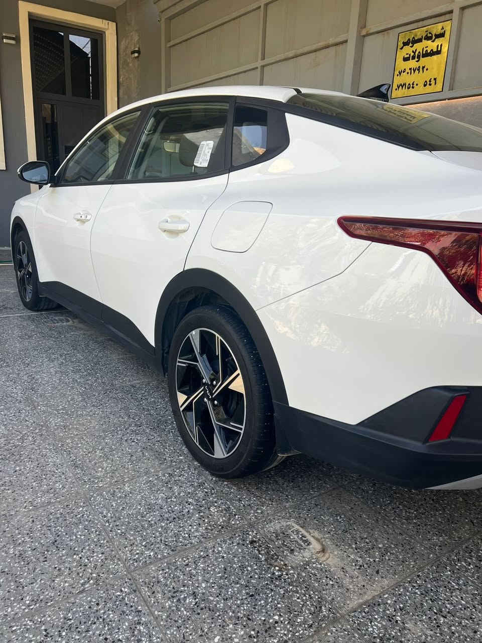 سلام عليكم k3 2024
سلام عليكم k3 2024 
 ماشيه 26الف اربيل ضمان نيم تحويل ثاني يوم 
فول مواصفات عده الفتحه
بصمه +بصمه ابواب +ترحيب 
حساسات امامي خلفي 
اشاير مري +مري شفط 
ويل 17 
لايت زنون و ليد وبكلايت ليد 
صندوق بصمه+ يفتح عند الاقتراب(ذكي)
دشبول متصل 
شاشه ابل كاربلي +كامره
تحكمات ستيرن جهتين 
مثبت سرعه 
حساس اطارات 
تبريد قطعتين 
لد داخلي 8الوان 
سياره كفاله عامه 
مكاني بغداد دوره
سعر 170 مجال بسيط
***********
