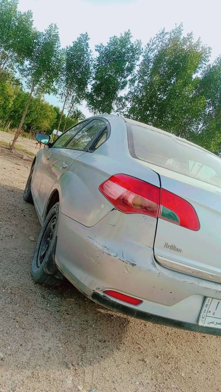 برلنس موديل 14 للبيع 
كير مكينة جدد 
تخم تابر بالة جديد سستم سماعات جدد
راديتر جديدة باتري جديد مشط ستيرن جديد 
ادامة كالة لسيارة 
كير عادي 

تبريد منضومة جديدة نقص بس غاز
بيهة جاملق مبدل نفس الون عكس السايق
السعر 38وبيهة مجال


**إذا كنت صاحب هذا الإعلان وتريد حذفه لأي سبب، رجاءا أرسل رسالة إلى الدعم الفني**