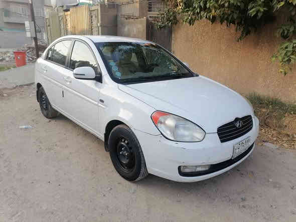 السلام عليكم اكسنت الشركه العامه ٢٠١١ مكينه ١٦٠٠ دوش قطرتين السياره نضيفه بدون صبغ وبدون حادث نضيفه من الداخل والخارج علماً ان السياره استخدام شخصي موجوده في بغداد منطقة البكريه السعر ١٢٥ ورقه رقمي *********** علاء
