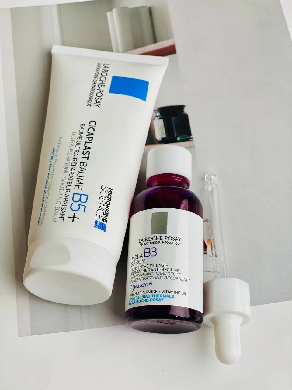 ✨ عرض العناية المتكاملة بالبشرة من ماركة La Roche-Posay ✨
إذا تبحثين عن بشرة صافية، ناعمة وخالية من العيوب، هذا العرض المثالي يجمع بين العلاج والترميم والتفتيح بمنتجات طبية أصلية من La Roche-Posay 💙

1️⃣ سيروم Mela B3 من La Roche-Posay
سيروم متخصص لعلاج التصبغات والبقع الداكنة وآثار حب الشباب ✨
يحتوي على فيتامين B3 (Niacinamide) بتركيز عالي يساعد على توحيد لون البشرة وتقليل ظهور البقع تدريجياً، ويمنحك إشراقة صحية ولمعة طبيعية 🌸
مثالي للبشرة اللي تعاني من آثار قديمة أو تفاوت باللون

2️⃣ كريم Cicaplast Baume B5+ من La Roche-Posay
كريم علاجي مرمم وملطف للبشرة 💧
يساعد على تهدئة الاحمرار، إصلاح الحاجز الجلدي، وترطيب عميق للبشرة المتعبة أو الحساسة
يحتوي على بانثينول (فيتامين B5) ومكونات مغذية تعيد للبشرة صحتها ونعومتها بسرعة

منشأ المنتجات:🇫🇷 فرنسا الأصلي
🚘يوجد خدمة توصيل لجميع محافظات العراق ٤ الاف🚘


**إذا كنت صاحب هذا الإعلان وتريد حذفه لأي سبب، رجاءا أرسل رسالة إلى الدعم الفني**