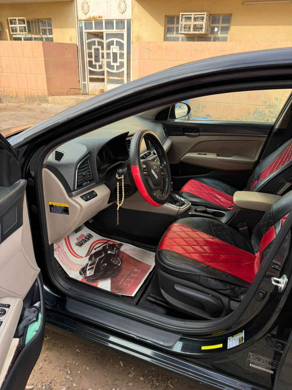 النترا 2018 وارد امريكا بدون ايرباك 
حادث صندوك بدون دواخل
محرك دوش 
ماشية 71000 ميل
فول مواصفات 
فتحة سقف 
كشنات تدفئة 
صندوق ذكي 
رادار 
رقم بغداد بسمي تحويل ثاني يوم
استخدام شخصي كلش نضيفه 
الاستفسار رقم صاحب السيارة***********
صوّر الحادث بالمنشور
