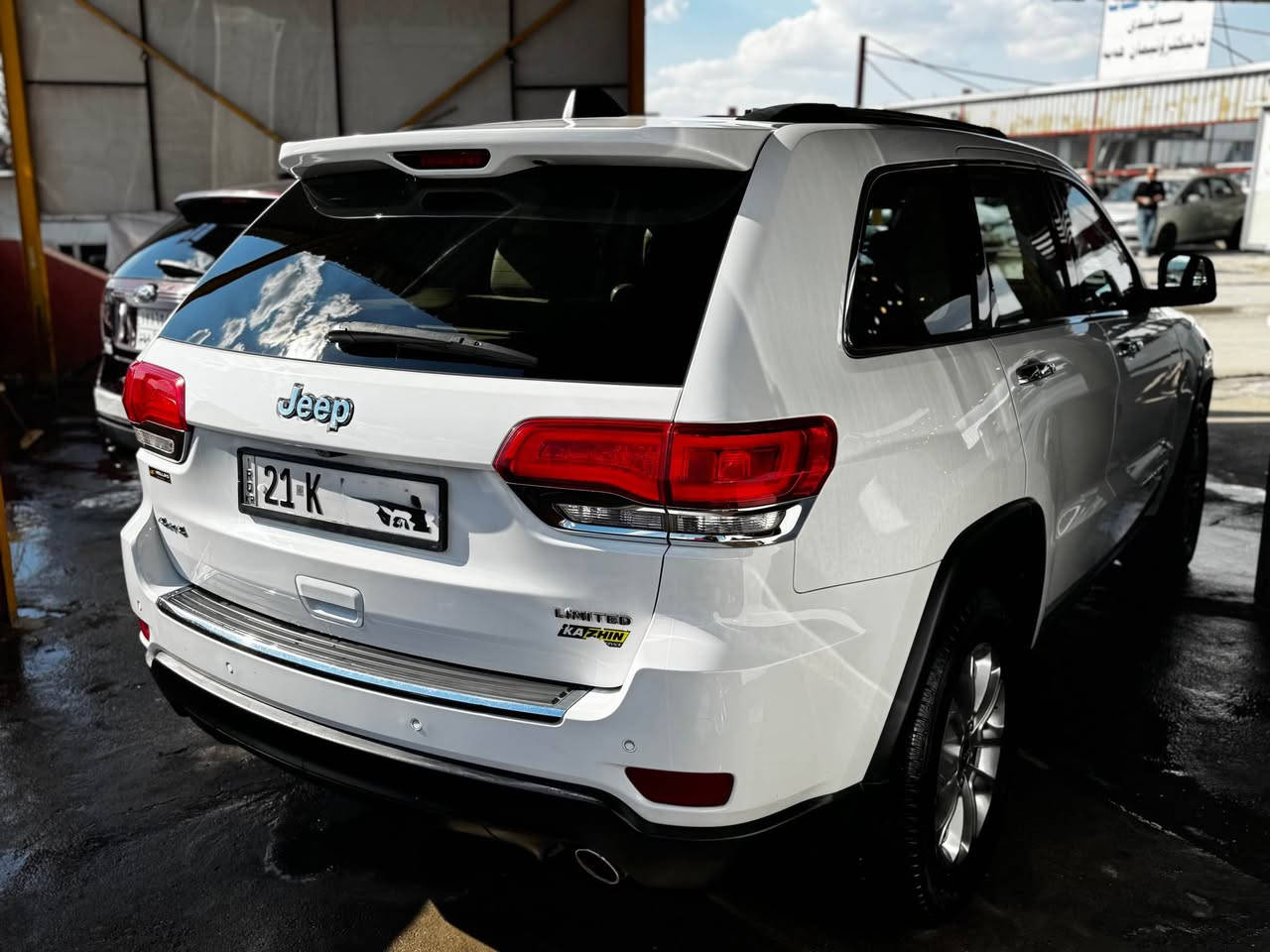 جێب لاریدۆ 2014
گێڕو مەکینەو تەبریت بەشەرت
گێڕو مەکینەی نەکراوەتەوە
١٨٠ هەزار کیلۆمەتر ڕۆشتووە
فوول مواسەفاتە 
مواسەفاتی SRT ٦ بستۆنە
بێ بۆیاخ کلین تایتڵ
سەنەوی تازەیە
٢١٧$
*********** السليمانية, العراق
