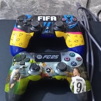 بلي  4للبيع سلم ما مفتوح ولا داخل صيانه نضافه 100ويا اثنين جويتك كامل ...