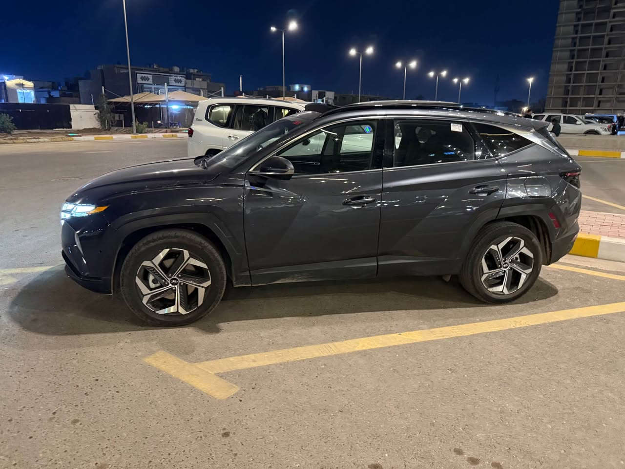 السلام عليكم توسان 2024
رادار امامي وخلفي وجانبي 
كامرة دوارة خلفية 
كامره ٣٦٠ درجه 
حساسات امامي وخلفي 
مود درايف 
3 وضعيات قيادة 
سيارة سويج 
تبريد ثلج  
اوتو هولد 
تحكمات ستيرن 
سايد بريك بصمة 
نظام نزول منحدرات 
لد خلفي وامامي 
داخل سيارة اسود 
شاحن موبايل واير لس 
سيارة كامله من كل شي ومابيه نقص برغيز
مكفوله سيارة هزة جديدة ورقم جديد
محرك 2.5 
شاشة كبيرة 

للتواصل  ‭0776118810 بغداد, العراق


**إذا كنت صاحب هذا الإعلان وتريد حذفه لأي سبب، رجاءا أرسل رسالة إلى الدعم الفني**