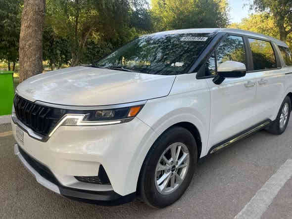 العروسه الجميله خفيفه الضل ساحره الشباب و الشياب عائلي و جميل فخامه الكوري الابداع هنا وينتهي 
و سعر بلاششششش 283 و قابل للتفاوض 
الضرر فقط باب تبديل 
كيا  كرنفال فل اوبشن بدون فتحه موديل 2023 
6 سلندر
باقي التفاصيل الاتصال ع الرقم 
***********
