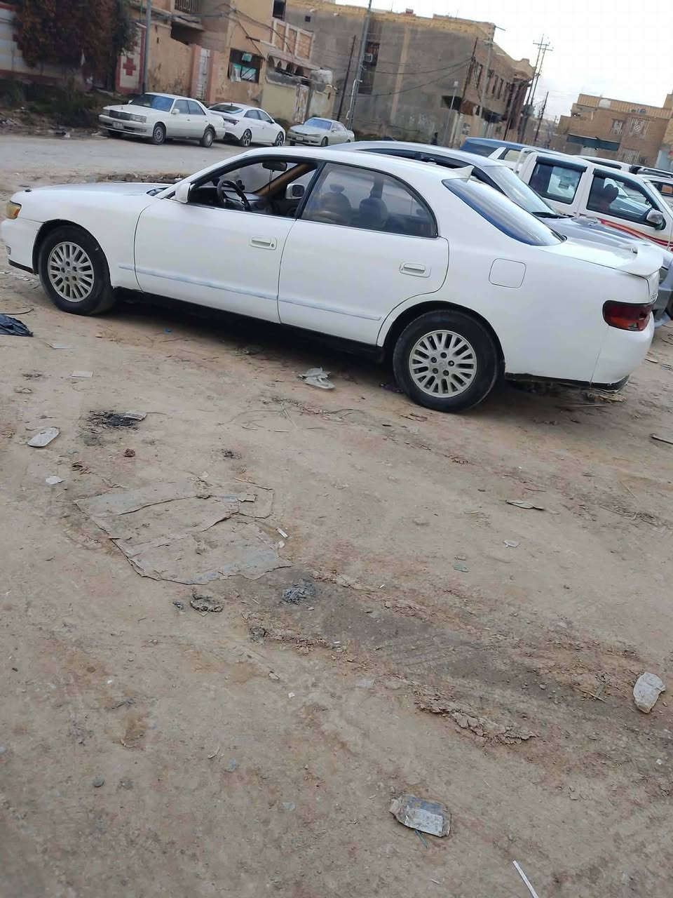 السلام عليكم شيزر نفق للبيع رقم صلاح الدين تحويل ثاني يوم ماكينه ونجي السعر 40 رقم الهاتف***********
