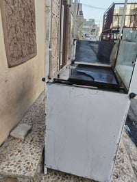 عربانة همبركر • عربة طعام • للبيع