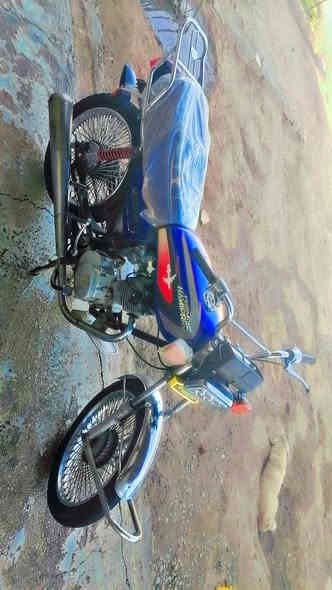 سلام عليكم مطور لبيع تيكر موديل 2019 السعر 2040 ***********
