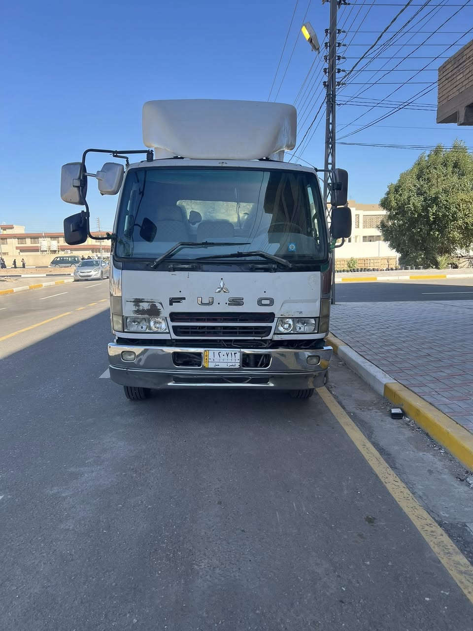 سلام عليكم فوزه كرستال ٢٠٠٢اصل سياره جاهزه كبل عمل مكينه ١٧ كير اكسن شاصي كفاله مكاني كربلاء الحسينيه سياره مناسبه عارضها (١٥٥) انسب سياره  ***********
