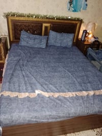 غرفه للبيع وتساب 07814690422