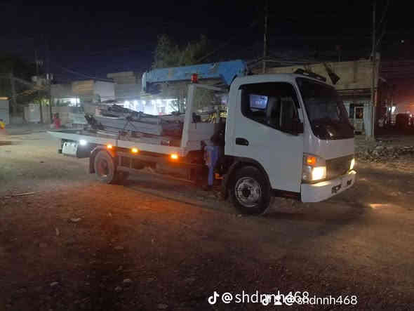 سلام عليكم سياره للبيع كنتر زيرو موديل 2007 مكفولة من كلشي رقم بغداد ألماني مكان السيارة بغداد تبريد وية السويج ***********
