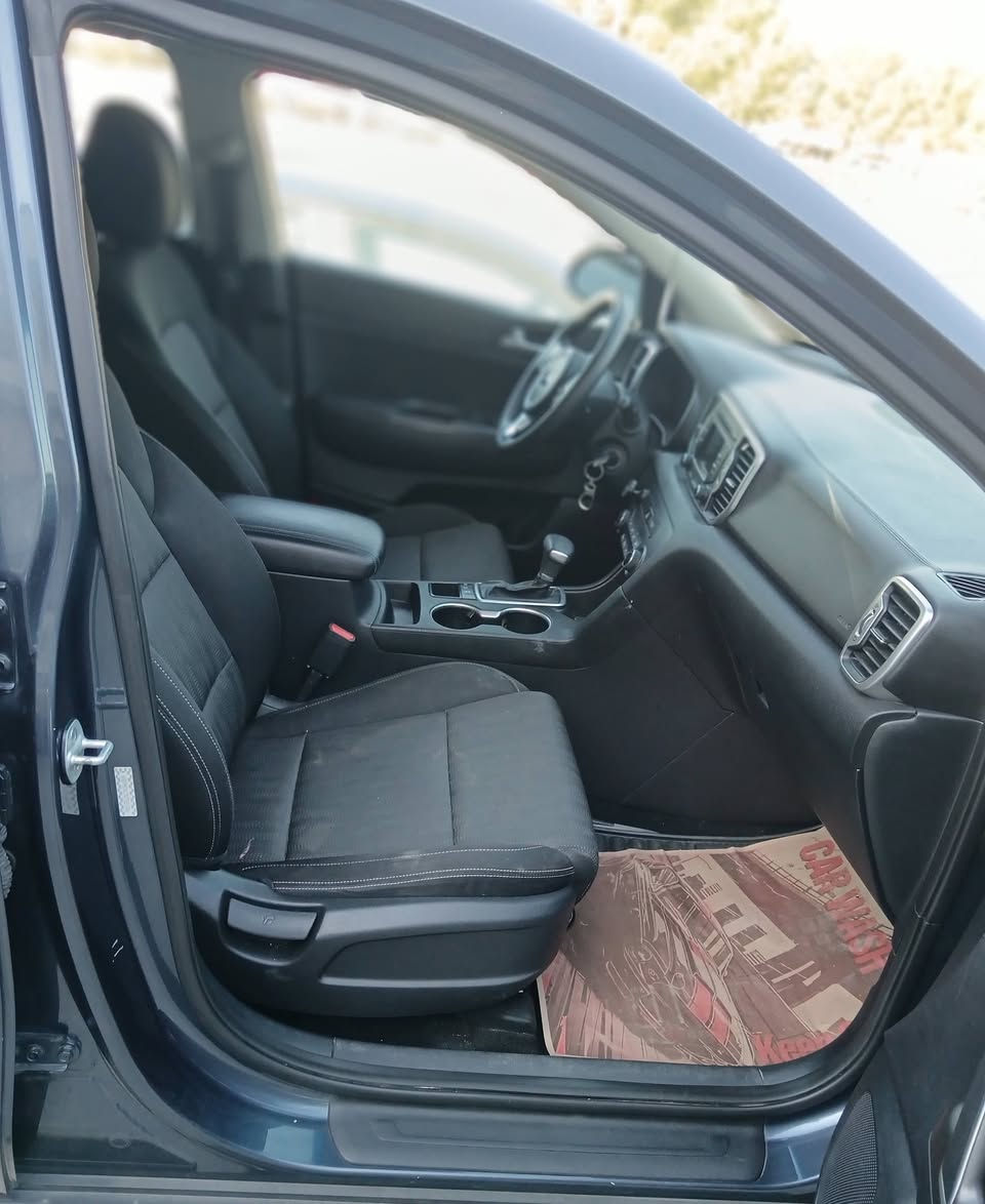 سبورتج_ بدون صبغ_2019
حادث ربع دعاميه اماميه
ماشيه 80
فور ويل..قطعتين تبريد
تحكمات فول
كامره دواره
محرك 2400
اربيل ..باسمنه
***********
السعر_ 158
السياره نظيفه جدا جدا
