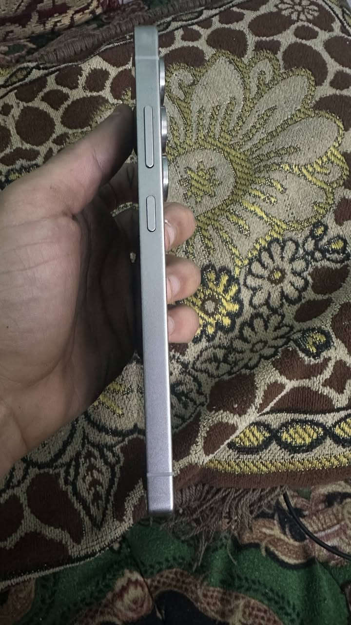 اس ٢٥ الترا لون تيتانيوم اخو الجديد الذاكره ٢٥٦ 
السعر مليون و١٧٥ الف  قفل زلغ مامزلوغ نظافه 100%🔥

مستخدم ٣ اشهر  كامل ملحقاته الكارتونه+ كيبل الاصلي الي يجي وي جهاز 

مكاني بغداد الدوره


**إذا كنت صاحب هذا الإعلان وتريد حذفه لأي سبب، رجاءا أرسل رسالة إلى الدعم الفني**