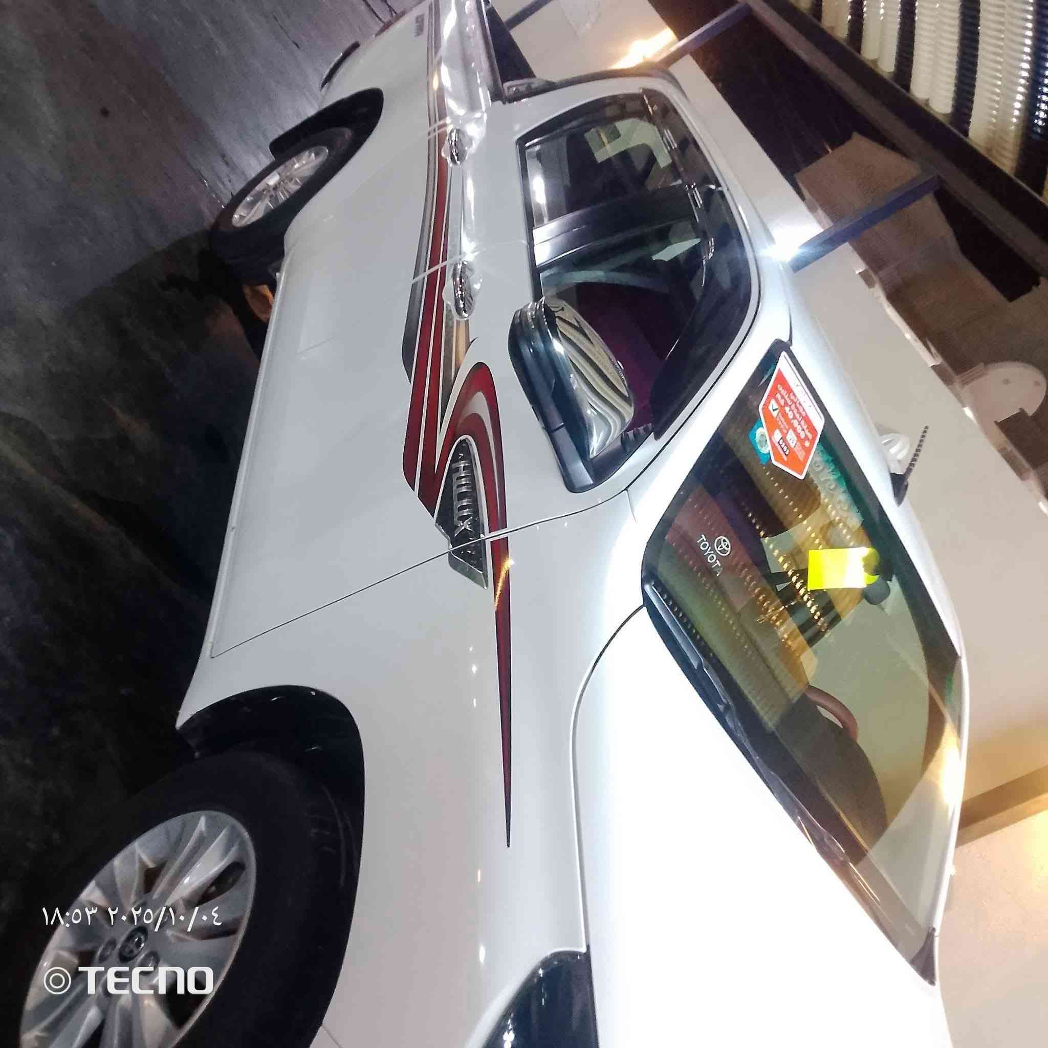 السلام عليكم تويوتا هايلوكس ناصي نضيفة 2022 ماشية 55الف فول مواصفات السعر 278 وبيها مجال  المكان. بغداد حي الجهاد رقم الهاتف ***********
