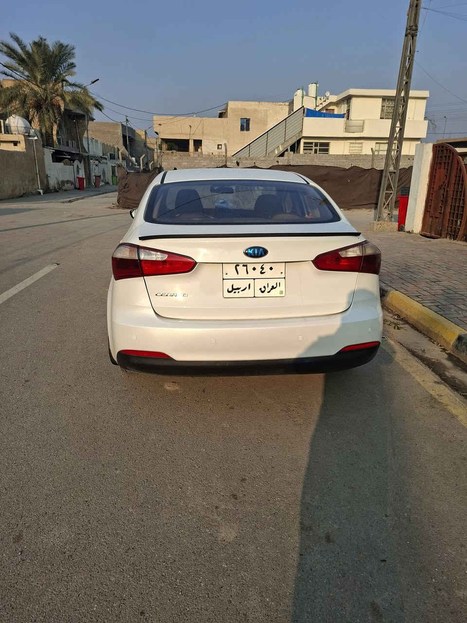 السلام عليكم سيراتو ١٤ بيهه باب تبديل نفس الون وبارد بلهلال الخلفي وشويه بدايت الحوظ يعني مواصل الحوظ اريد امراوس ابؤباما ٨/٩/١٠(رقمي***********
