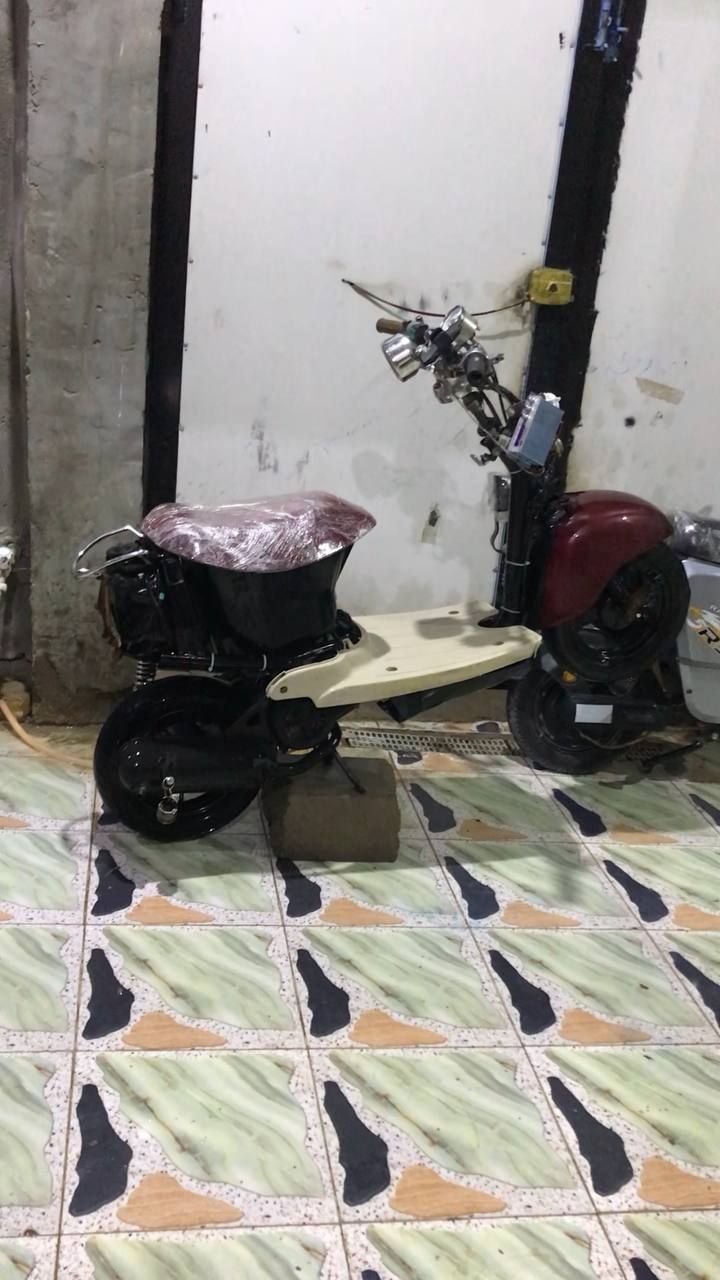 للبيع سلف هندر بيه سماعات وعداد سرعه وقاعده تلفون لايت بومه كامله ***********
