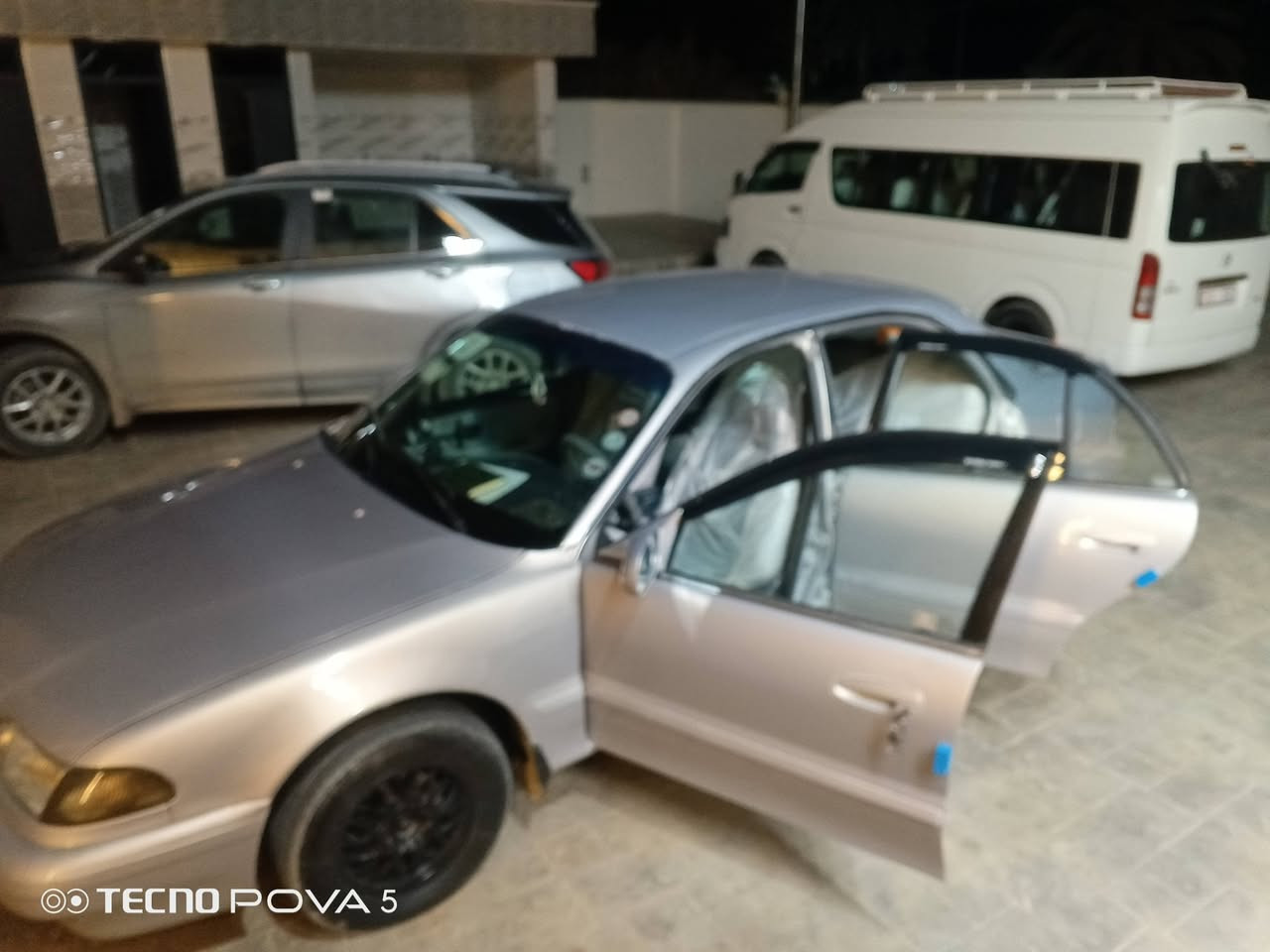 سوناته 2 مال جنيه محرك كير صدر تبريد كهربائيات مكفوله السياره جاهزه وناعمه واحله من الصوره وبسمي السياره تحويل مباشر السعر 45


**إذا كنت صاحب هذا الإعلان وتريد حذفه لأي سبب، رجاءا أرسل رسالة إلى الدعم الفني**