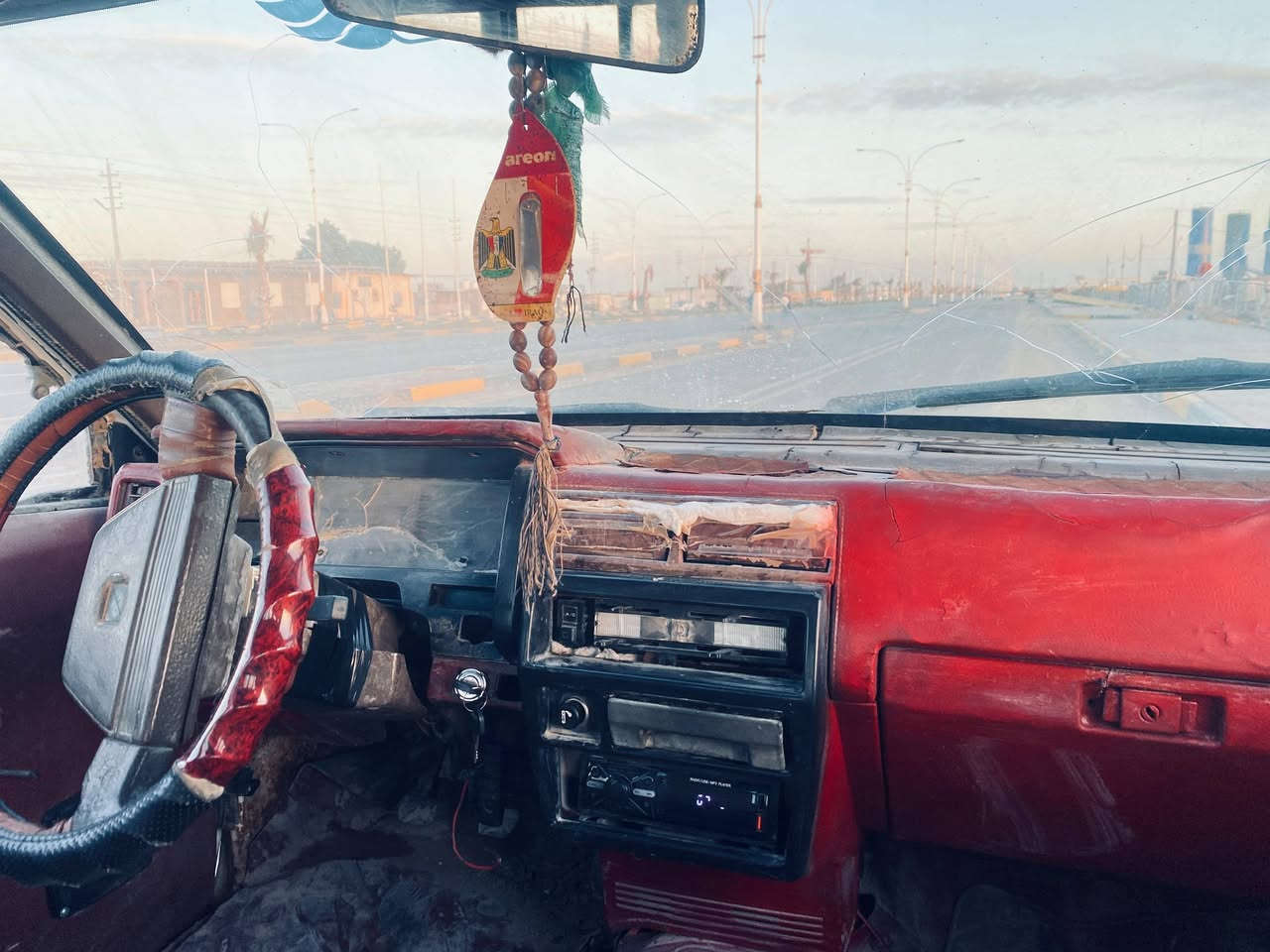 سلام عليكم بيكم نيسان موديل 89 مكفوله كفاله من ضربه وللكلبه قماره مكفوله محرك كير انضاف شاصي نضيف رقم نجف مشروع وطني سنويه جديده شرط التحويل مكان سماوه سعر 23 وبيه مجال رقم الهاتف ***********/لا يتواجد على الفيس
