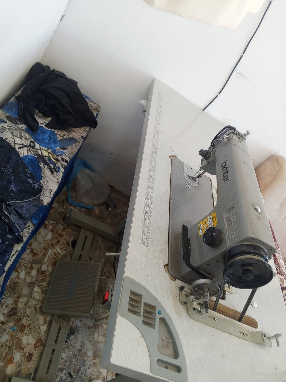 مكينه خياطه براذر  جديده ما مستخدمه مال محل للبيع  250 وبيها مجال بابل دبله ***********
