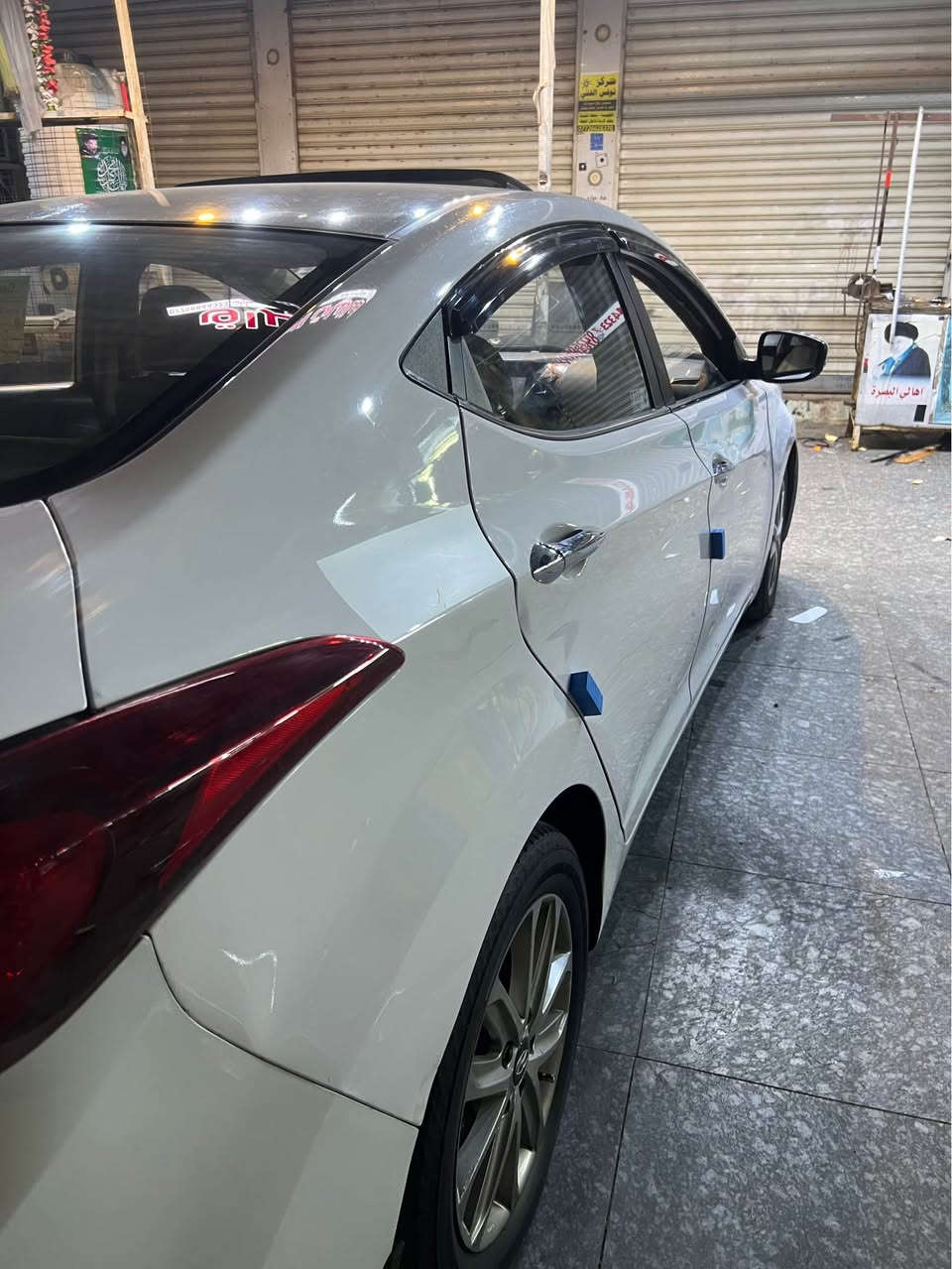 النترا موديل 2015 خليجي بيهه بارد بلصندوك وسحب كارت بلباب السدر والباقي كفاله من الصبغ والضربه والتبديل فول مواصفات مكينه كير تبريد حداده كله كفاله رقم بصره تحويل سنويه مامنتهيه السياره احله من الصور السعر 123 مكان السياره البصره التنومه *********** البصرة, العراق
