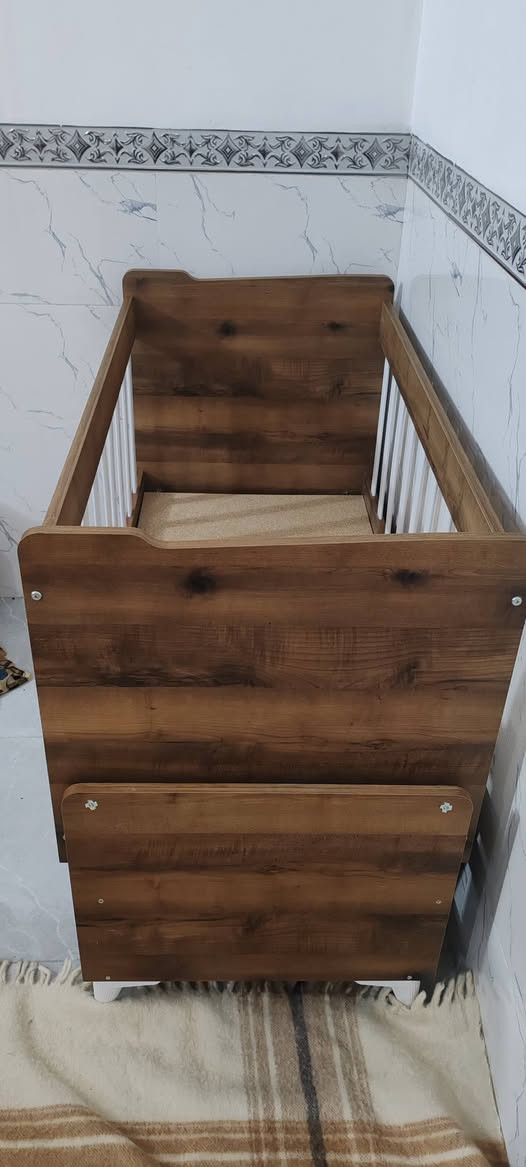 كاروك للبيع ماستخدم سعر 110 نجف شارع المطحنه رقم ***********
