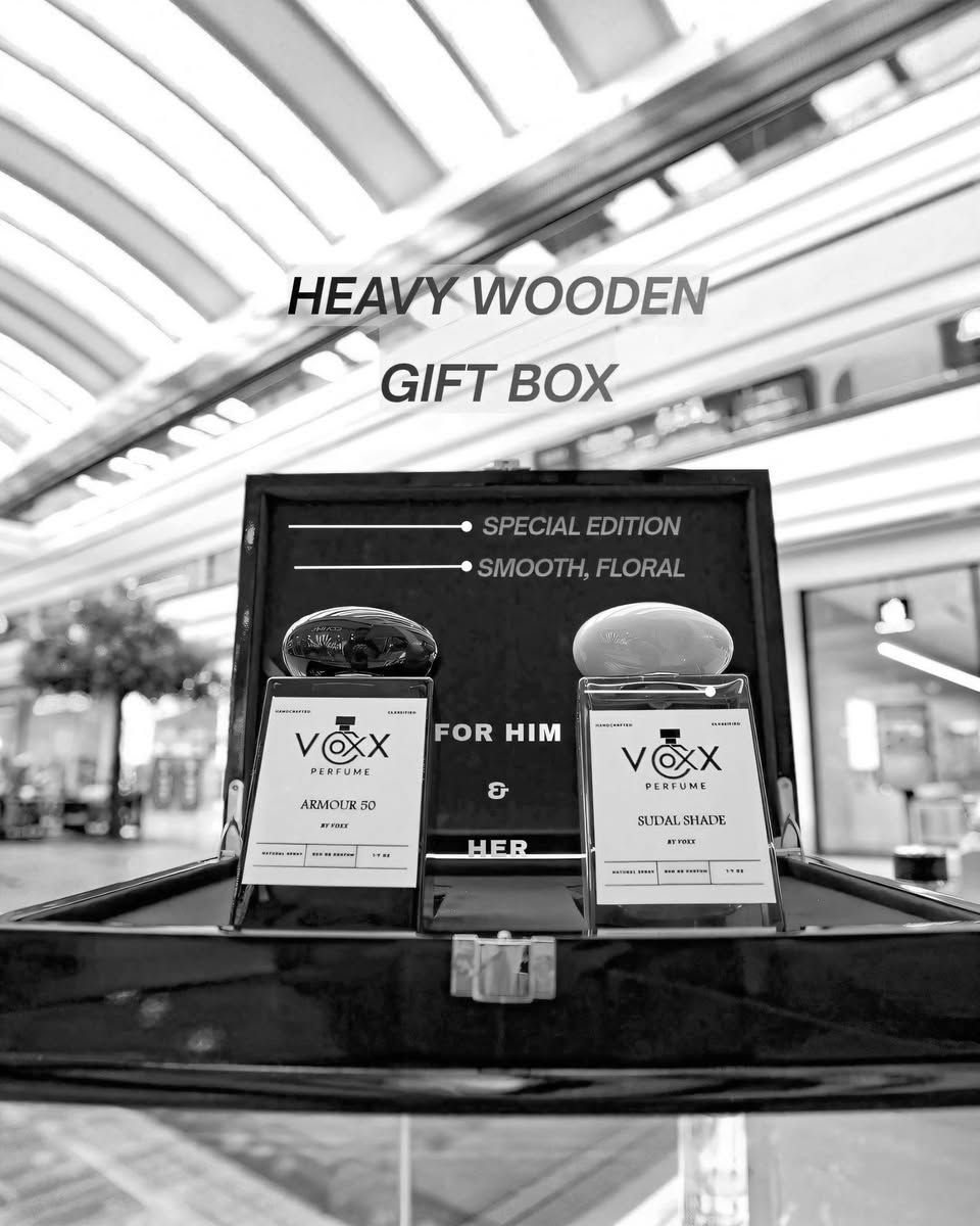 📦 هذا ليس صندوقًا خشبيًا عاديًا...

هذا توقيعك أنت.
درعك المُفصّل على مقاس روحك.

داخل هذا الصندوق، عطران:
واحد له، وواحد لها.
ناعمان كالحرير،فوحان بلا صخب.
يكتبان اسمك في الغرفة قبل أن تدخل،
ويتركان أثرًا لا يُنسى حين تمشي.

لكنّ الجمال الحقيقي؟
أنّ لك الخيار.

🧷 عطرين رجاليين يعكسان قوّتك الهادئة. 
🧷أو عطرين نسائيين يعانقان أنوثتها العارفة.
🧷أو واحد رجالي وآخر للجنسين — لأن بعض الروائح لا تعرف الحدود.

Classified perfume 

Special Edition.
لستَ مجبرًا على قالب جاهز.
أنت من تصنع القالب.

📦 افتح الصندوق.
واصنع درعك بنفسك.

#happyvalentinesday❤️ #عيدالحب 
#erbil #عطور_فاخرة_و_راقية


**إذا كنت صاحب هذا الإعلان وتريد حذفه لأي سبب، رجاءا أرسل رسالة إلى الدعم الفني**