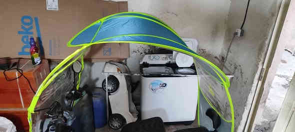 السلام عليكم مظلة مطريه للبيع بعدها جديده
سعرها ١٥ ألف قفل 
الشراي يتصل ***********
