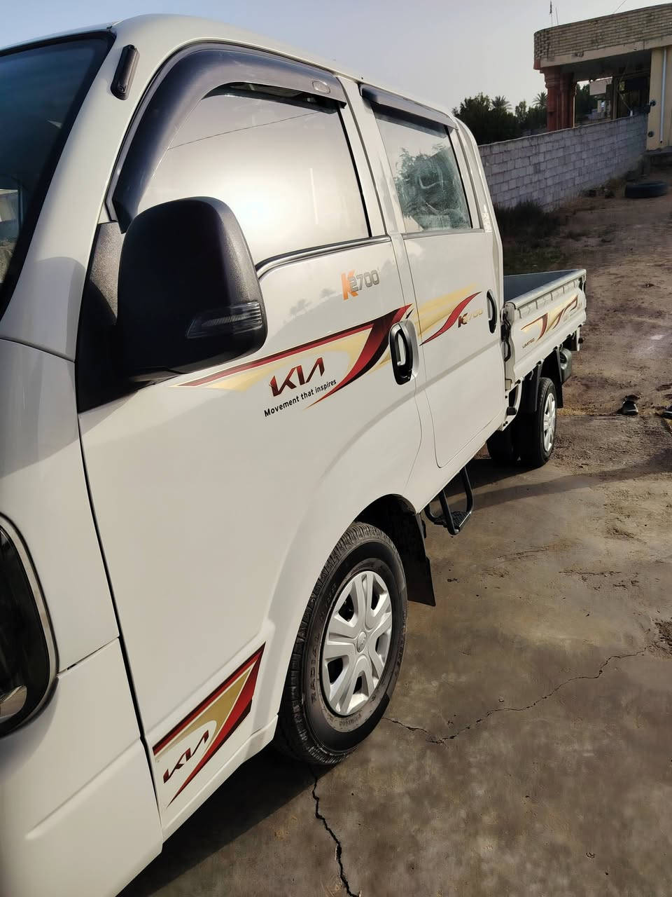 سلام عليكم كيه دبل قماره للبيع مكفوله رقم بغداد موديل 24
 ***********
