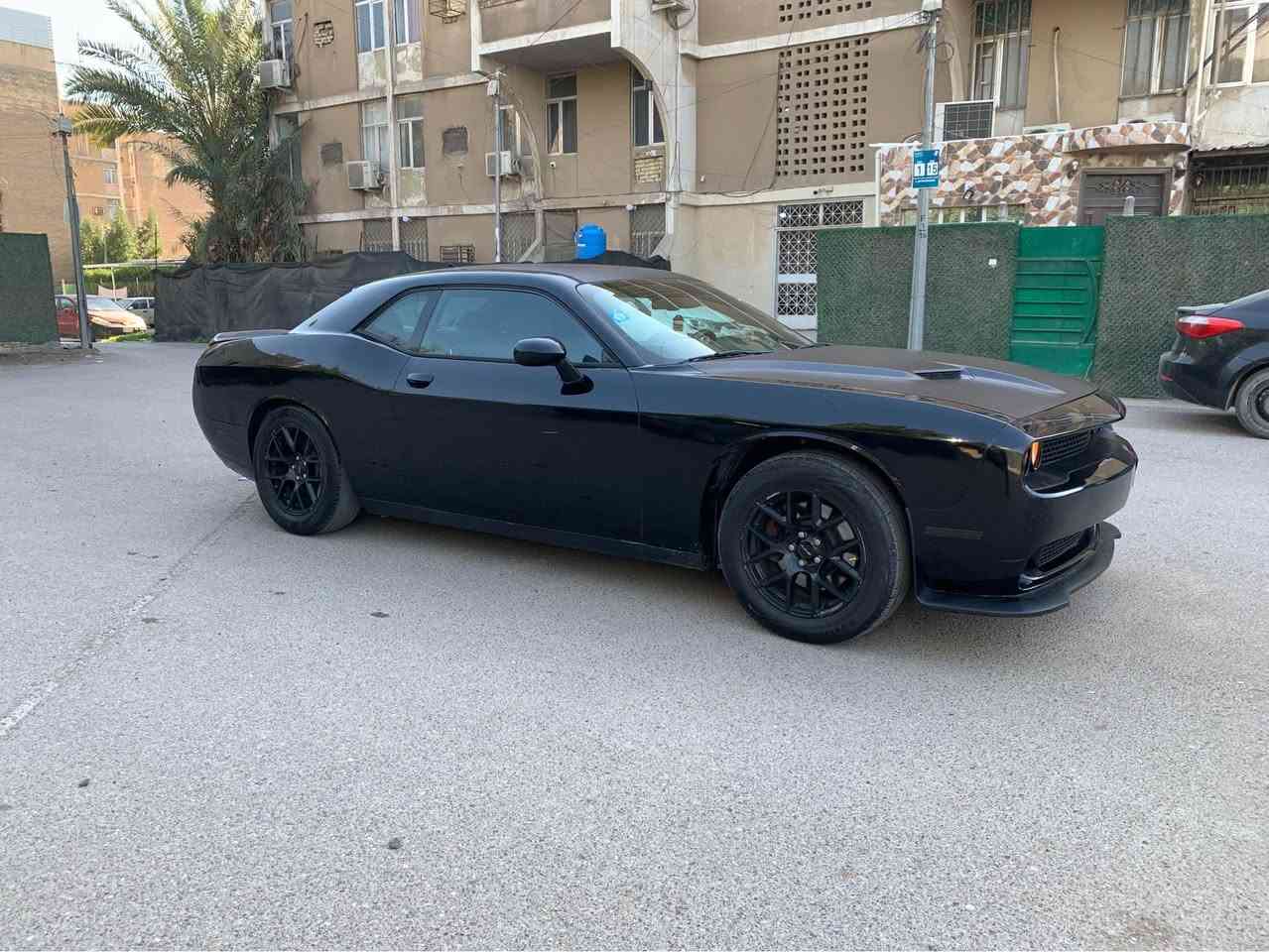 السلام عليكم 
جالنجر ٢٠١٥ امريكي ٤قطع بيها  كير مكينة كهربائيات مكفولة صدر جديد بدون نقص كاملة الحمدلله ورايدها ب١٣٣ ورقة بيها مجال بسيط وسنوية بأسمي ومكانها بغداد زيونة 
*********** بغداد, العراق
