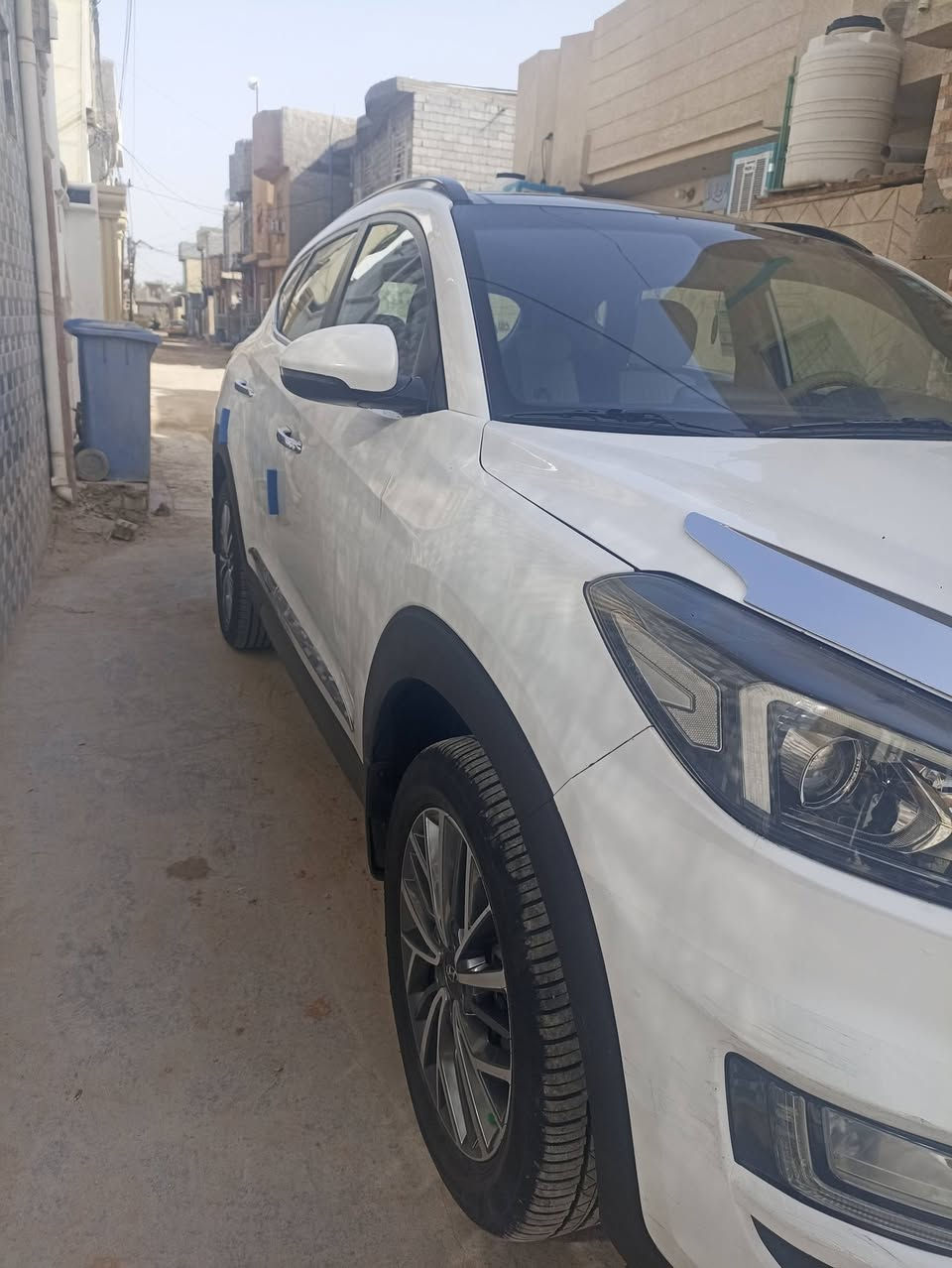 سلام عليكم توسان مديل 2020 رقم بغداد الجديد بسمي سنويه وهزه جديده فول موصفات 
واحد ع واحد بنرامه  ميحتاج ذكر موصفات شركت الكاصد
سياره كفاله عامه فقط بارد بصيط بدون فتح بدون صبغ ماشيه 87  مكاني كربلاء السعر 212 وبيه مجال بصيط ***********
