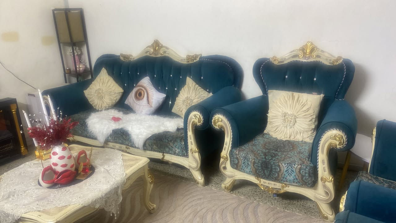 تخم عشر مقاعد تركي سعر ٥٠٠ عنواني بغداد الصرافه  قفل ٥٠٠ الف


**إذا كنت صاحب هذا الإعلان وتريد حذفه لأي سبب، رجاءا أرسل رسالة إلى الدعم الفني**