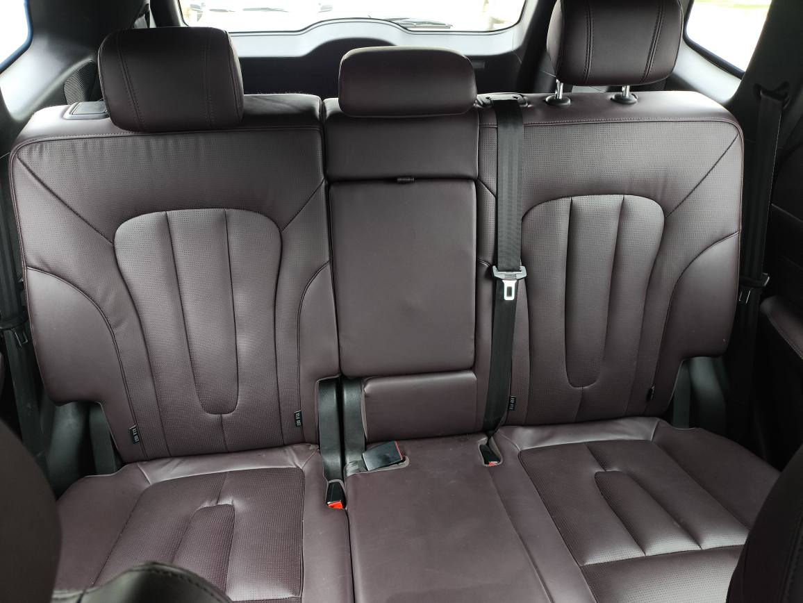 Jetour x90 plus 2024
فول مواصفات 
سەیارەکە 62000 کیلۆمەتر ڕۆشتیە
چملغی پێشەوە 2 بست بۆیاغە بێ داخلی بێ ارباگ
بەس هەندێک شوێن جقنەی هەیە لەسەر بۆنیت و چەند دانەک لەسەقف لەبەر ئەوەیە نرخەکەی هەرزانە دەنا نرخی 180 کەمتر نیە  نرخی ئێستای 165 وەرەقە و مەجالی تێدایە زۆررر پاکە أربيل, العراق


**إذا كنت صاحب هذا الإعلان وتريد حذفه لأي سبب، رجاءا أرسل رسالة إلى الدعم الفني**